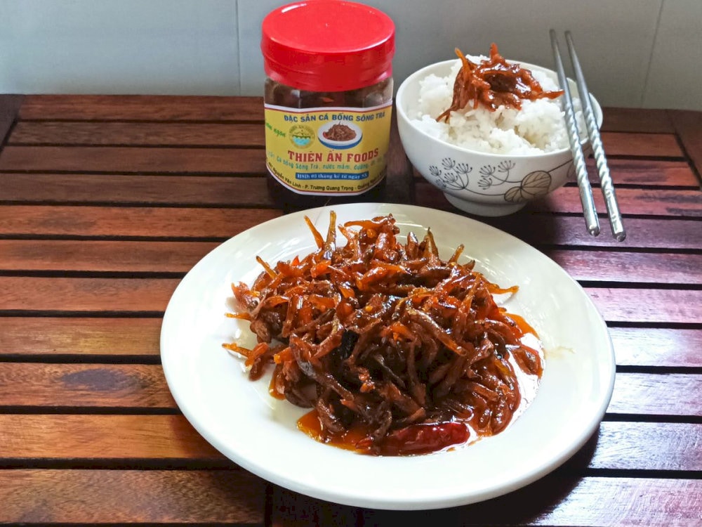 Cá bống sông Trà rim khô
